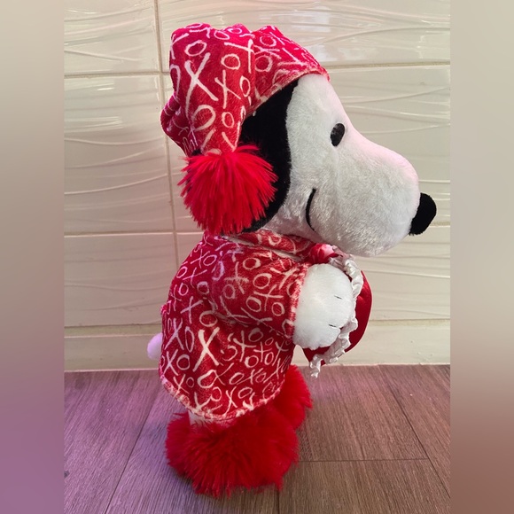 NWT, ❤️Snoopy Valentines 💌 Greeter… approximately 20” tall - Picture 4 of 9